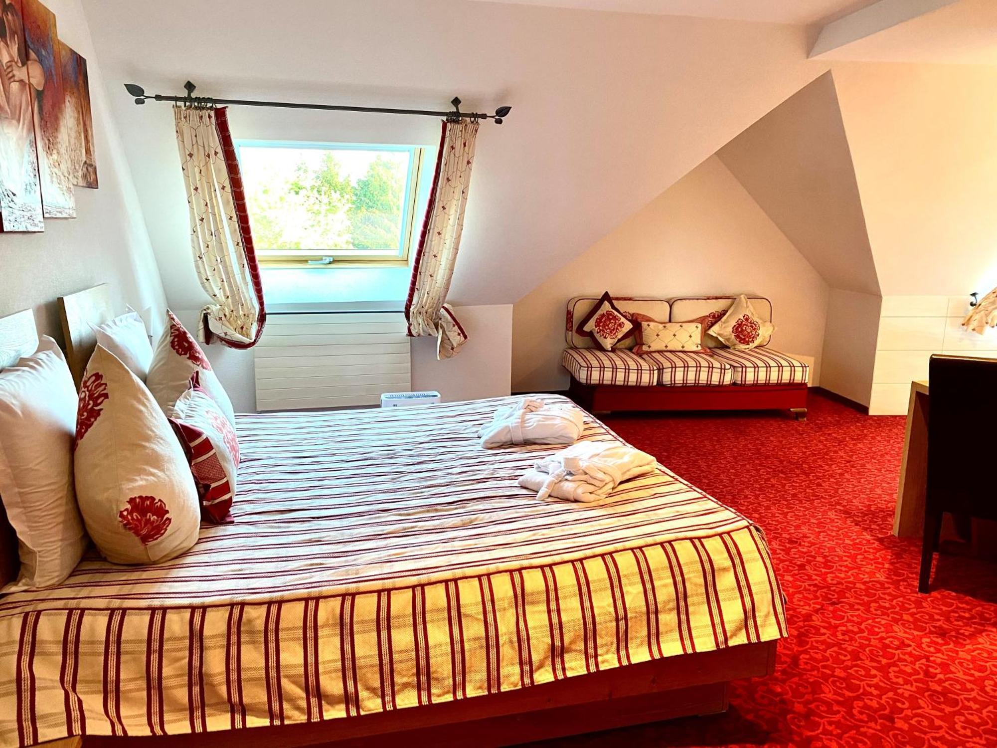 Hotel Restaurant Le Petit Kohlberg Lucelle Екстериор снимка